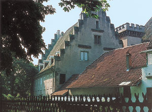 Maison natale de Mgr Freppel, à Obernai.