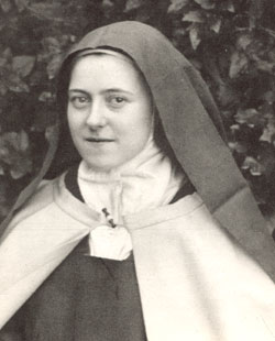 Sainte Thérèse souriant
