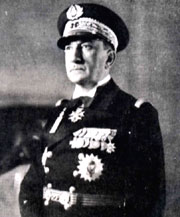 Amiral Decoux en grande tenue