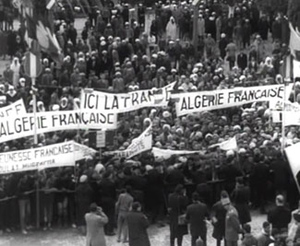 Manifestation pour l'Algérie française