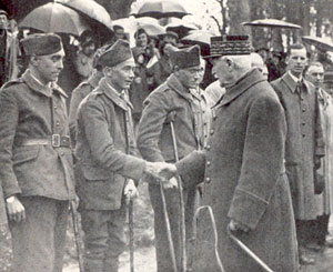 Le Maréchal Pétain et la Légion