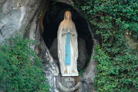 Les apparitions de Notre-Dame de Lourdes